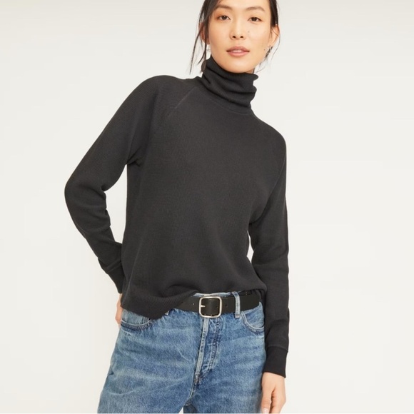 Everlane Tops - Everlane Waffle Knit Turtle Neck Black Small